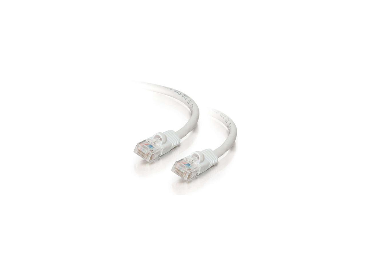 C2G 19478 Cat5e Cable - Snagless Unshielded Ethernet Network Patch Cable, White (7 Feet, 2.13 Meters)